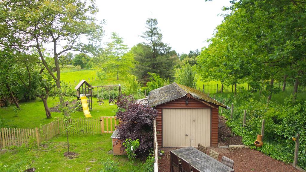 Renaixance Villa Luaran gambar
